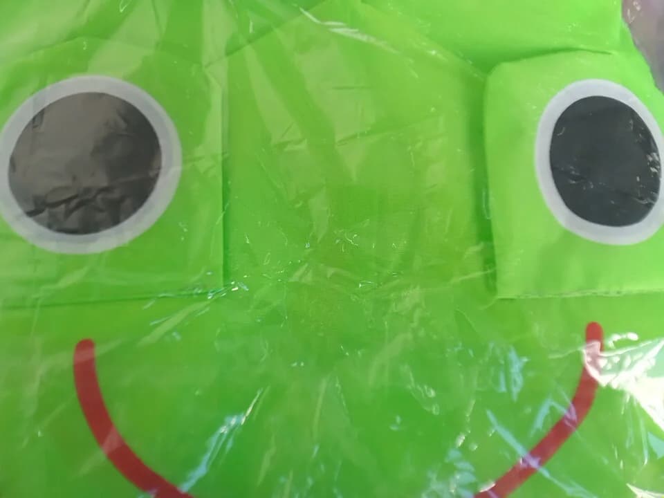 CAPA DE CHUVA INFANTIL COM CAPUZ SAPINHO - 1